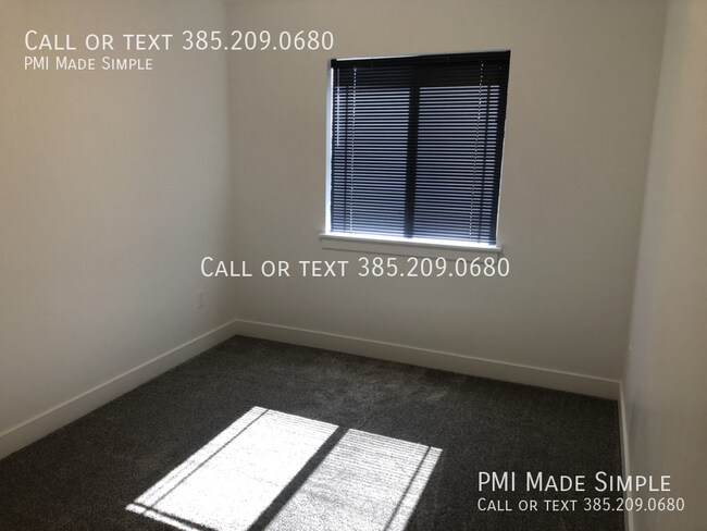 Building Photo - 1634 N Westview Ln