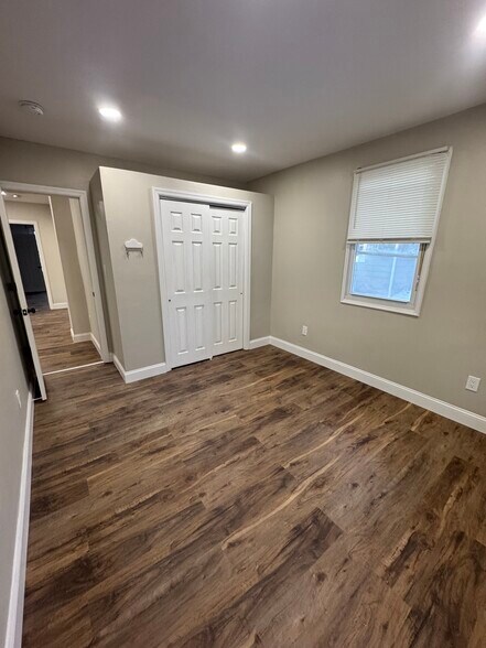 Building Photo - 189 Summer St