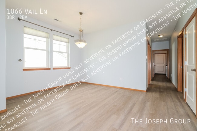 Building Photo - 1066 Vail Ln