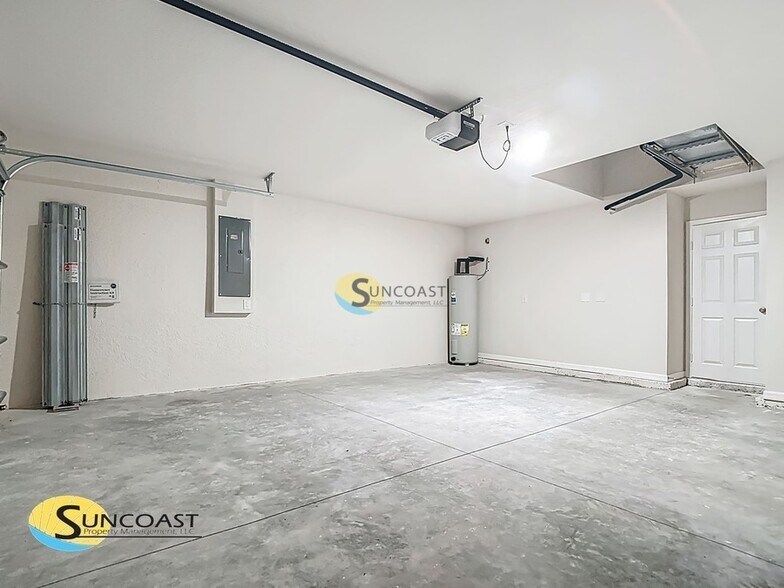 Building Photo - 16690 SW 29th Terrace Rd