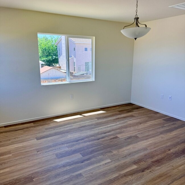 Building Photo - 11715 Sebastian Rd