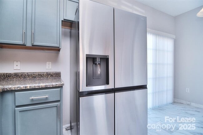 Building Photo - 8829 Gerren Ct