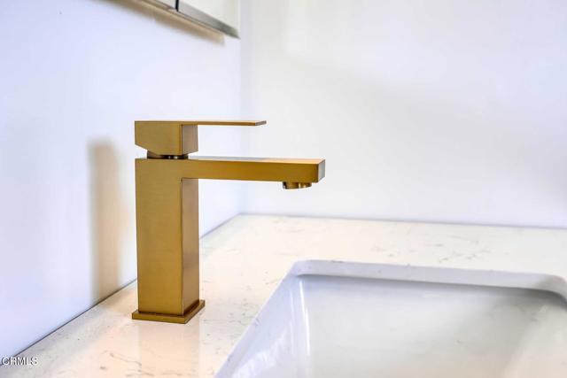 Building Photo - 7046 Murietta Ave