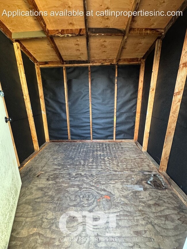 Building Photo - MOVE IN SPECIAL- $99 FIRST MONTH RENT!