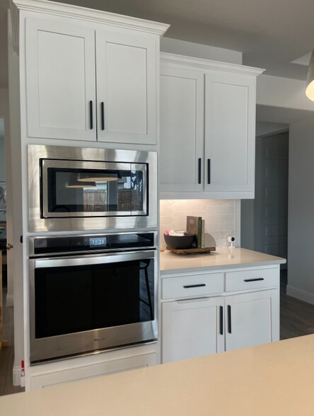 Building Photo - 531 Taylor Dr