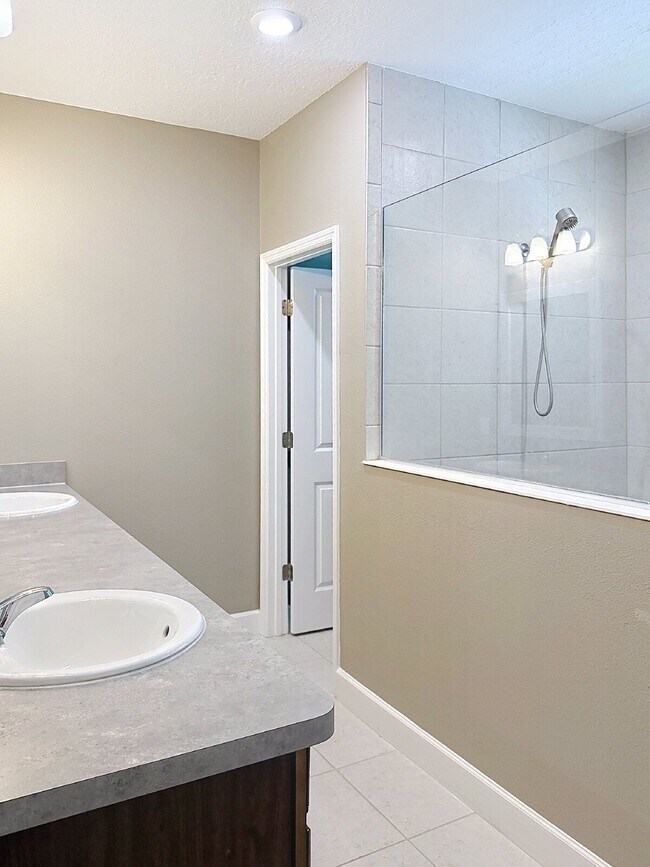 Building Photo - 936 Grand Wildmere Cove