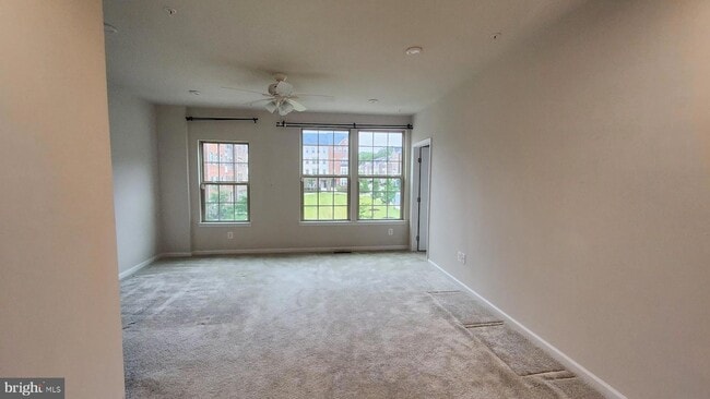 Building Photo - 10145 Dorsey Ln