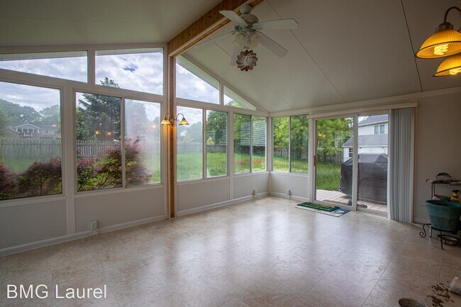 Building Photo - 3 br, 3 bath House - 9321 Kings Grant Rd