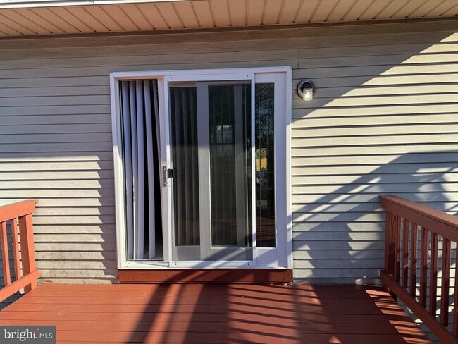 Building Photo - 1935 Winslow Ct