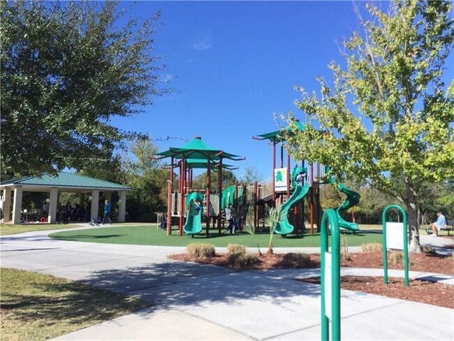 Building Photo - WINTER PARK: Sandlewood Creek Community