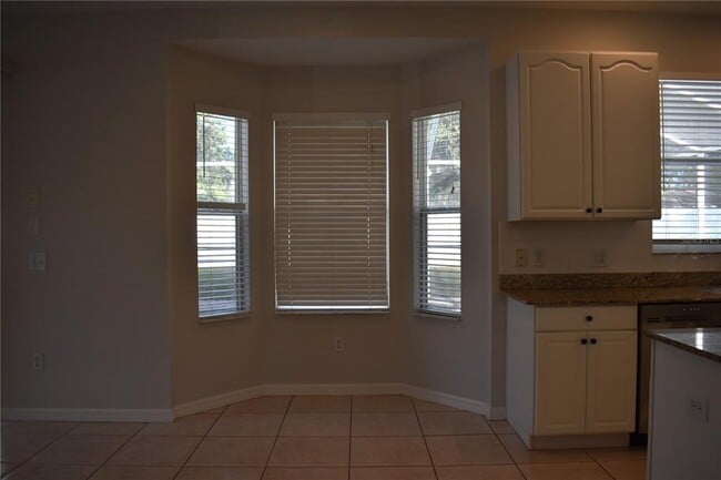 Building Photo - 15509 Montilla Loop