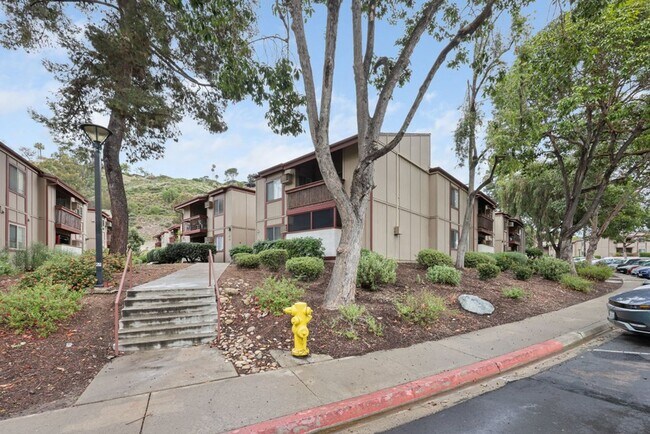 Building Photo - 5462 Adobe Falls Rd