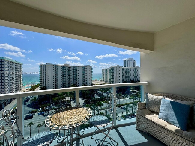 Building Photo - 3800 S Ocean Dr