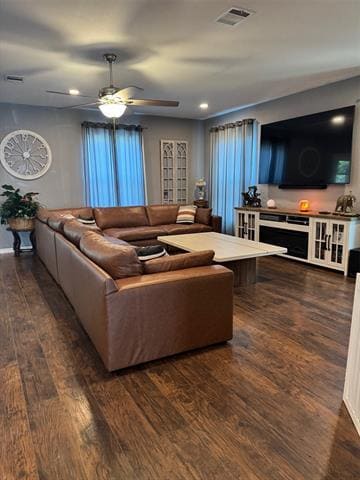 Building Photo - 1014 Scenic Dr