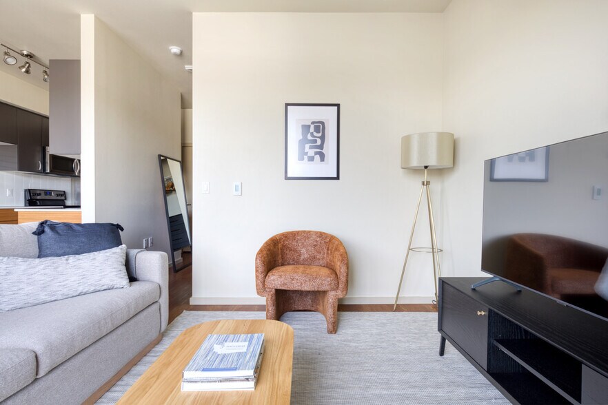 Building Photo - 8300 160th Ave NE