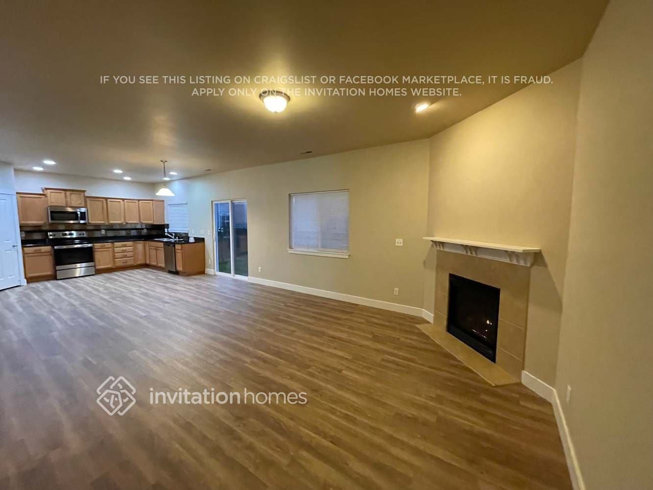 Building Photo - 14102 11th Pl W