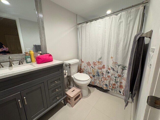 Building Photo - 10280 NW 9th St Cir