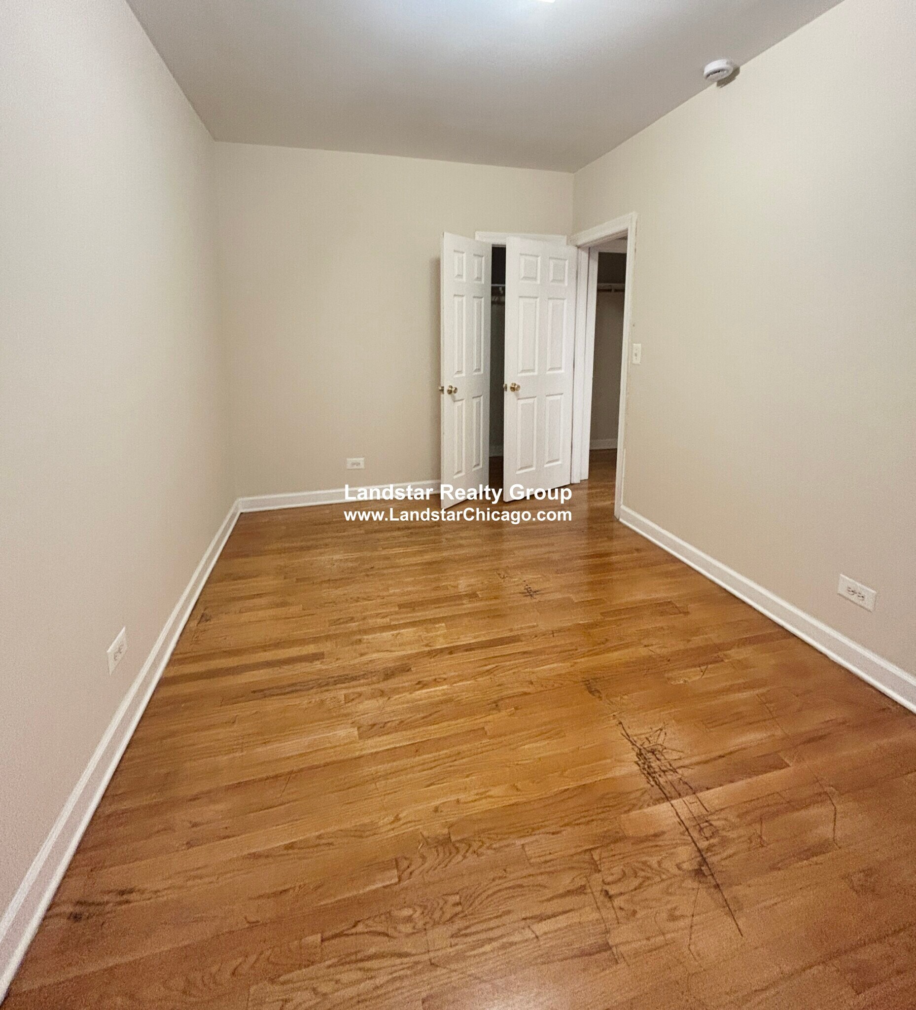 Building Photo - 1313 W Touhy Ave