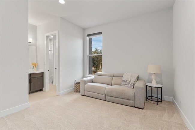 Building Photo - 264 Wellborn Rd