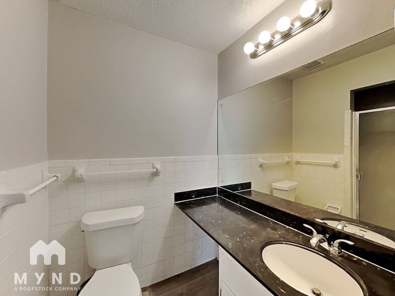 Building Photo - 2010 Adney Gap Dr