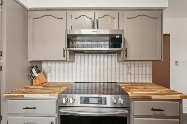 Building Photo - 2356 Conway Blvd