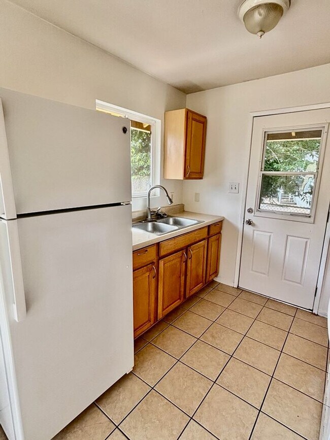 Building Photo - 443 Kinaole Cir