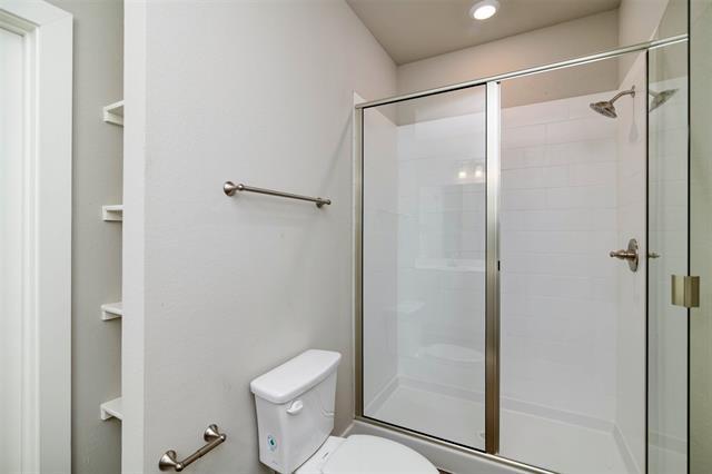 Building Photo - 725 Fallow Dr