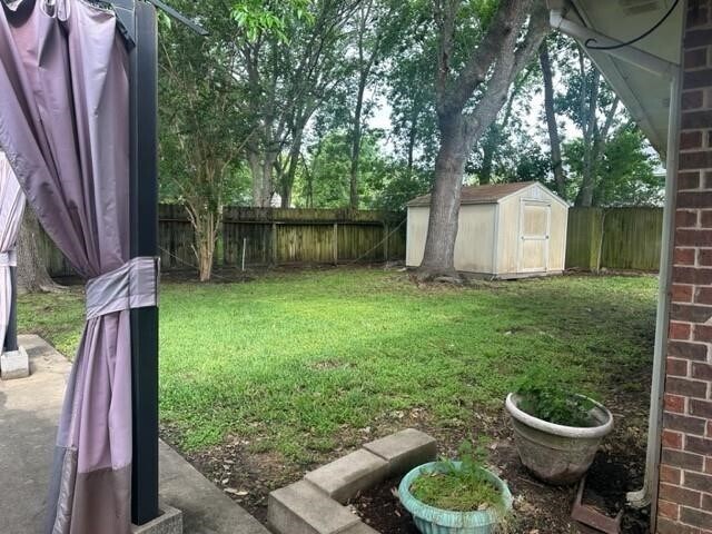 Building Photo - 608 Dogwood St