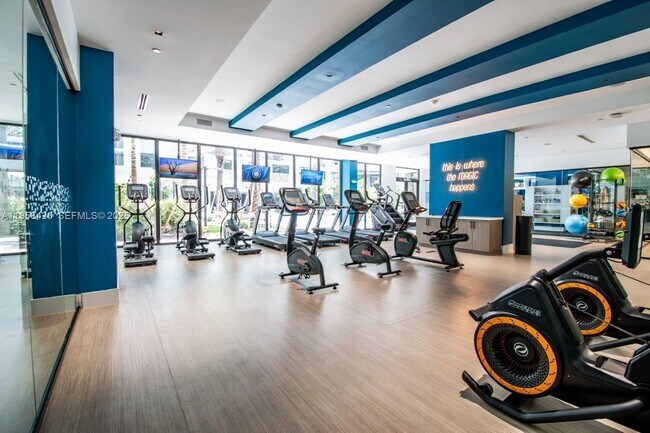 Building Photo - 3645 NW 36th St