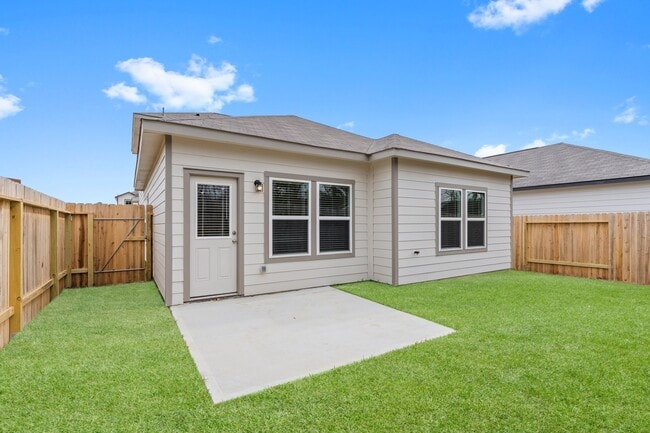 Building Photo - 20802 Adventure Wy