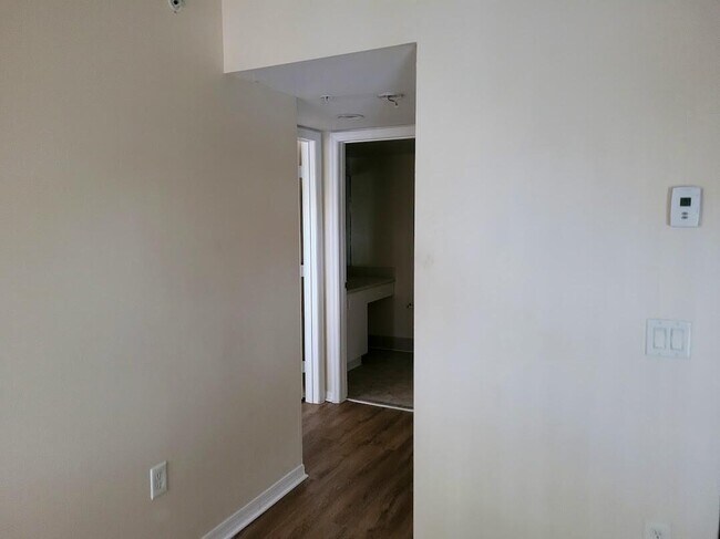 Building Photo - 4195 N Haverhill Rd