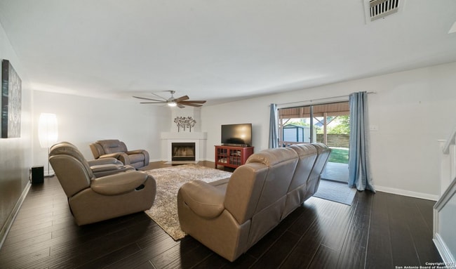 Building Photo - 16627 Crystal Glade