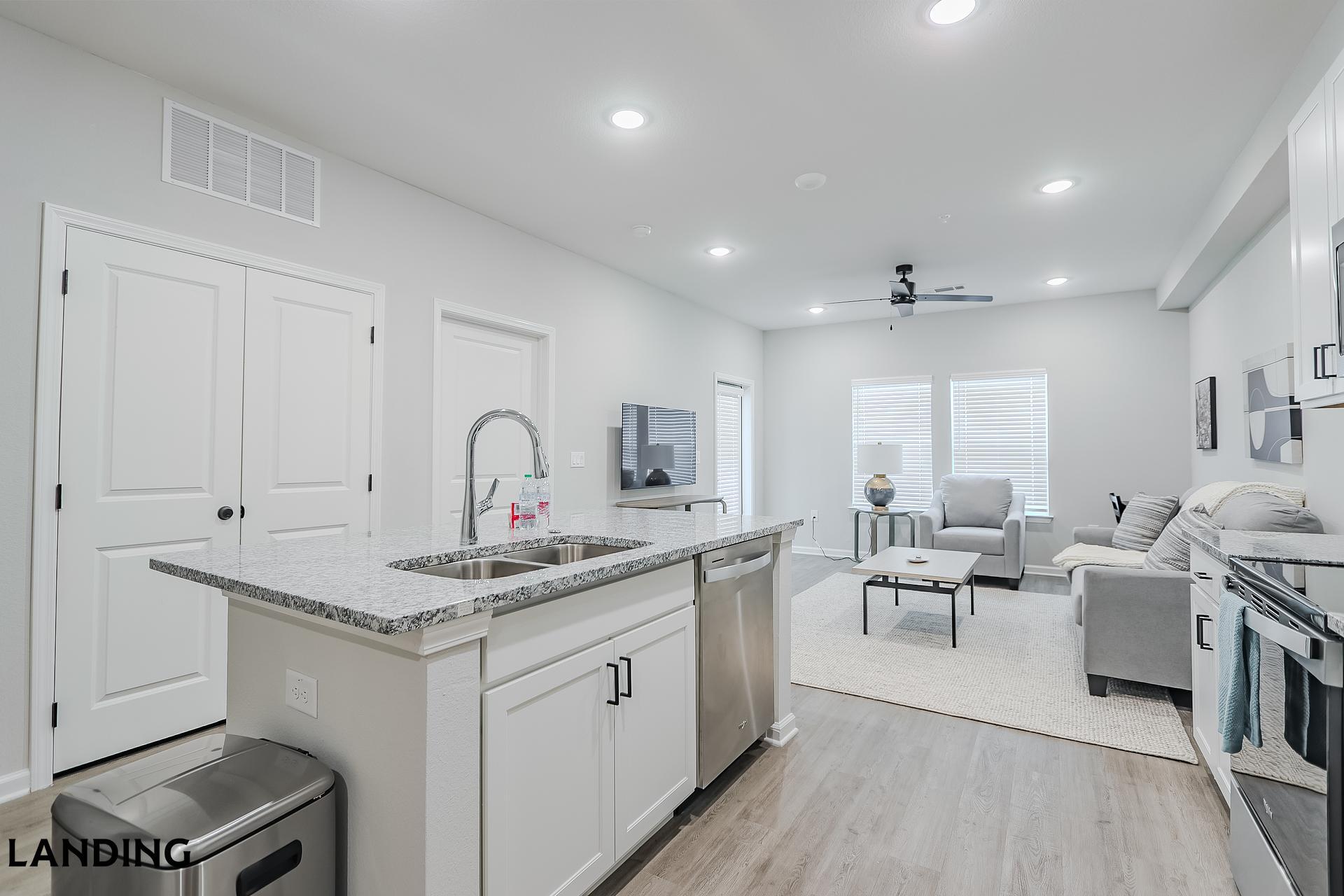 Building Photo - 1650 Harris Hill Rd