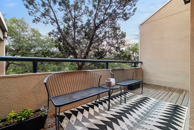 Building Photo - 1707 Spyglass Dr