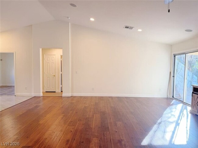 Building Photo - 161 Swale Ln