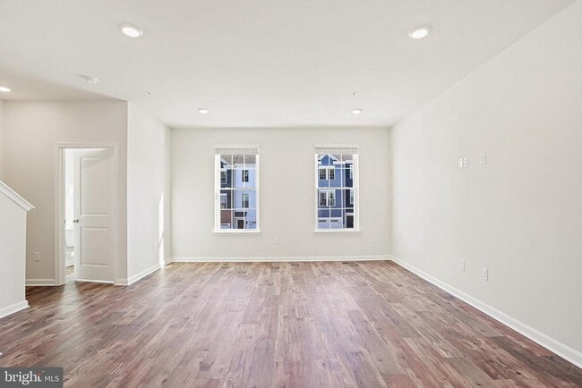 Building Photo - 1271 Apollo Dr