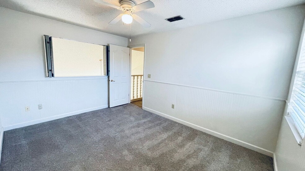 Building Photo - 600 Northern Way