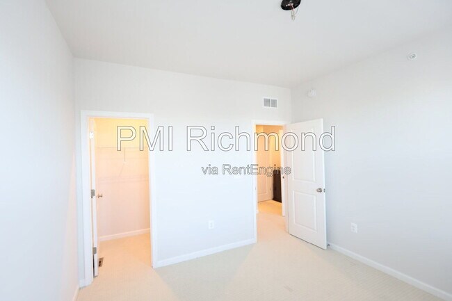 Building Photo - 13273 Coalfield Station Ln