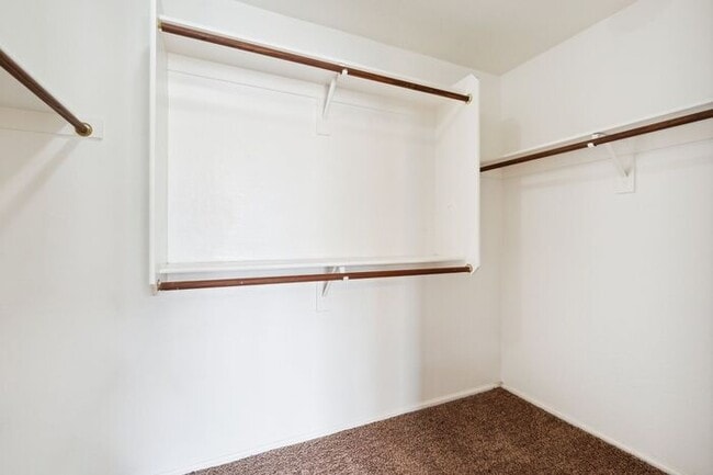 Building Photo - 2159 W Jasper Butte Dr