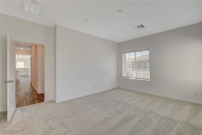 Building Photo - 206 Callen Falls Ave