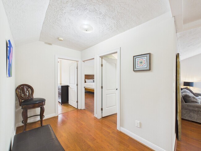 Building Photo - 5110 Academy St