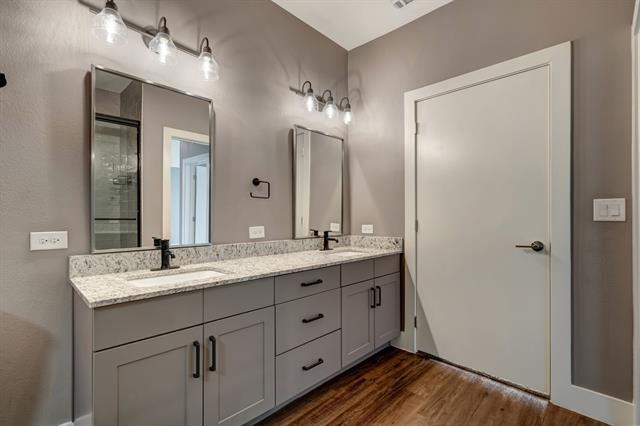 Building Photo - 3517 Windhaven Pkwy