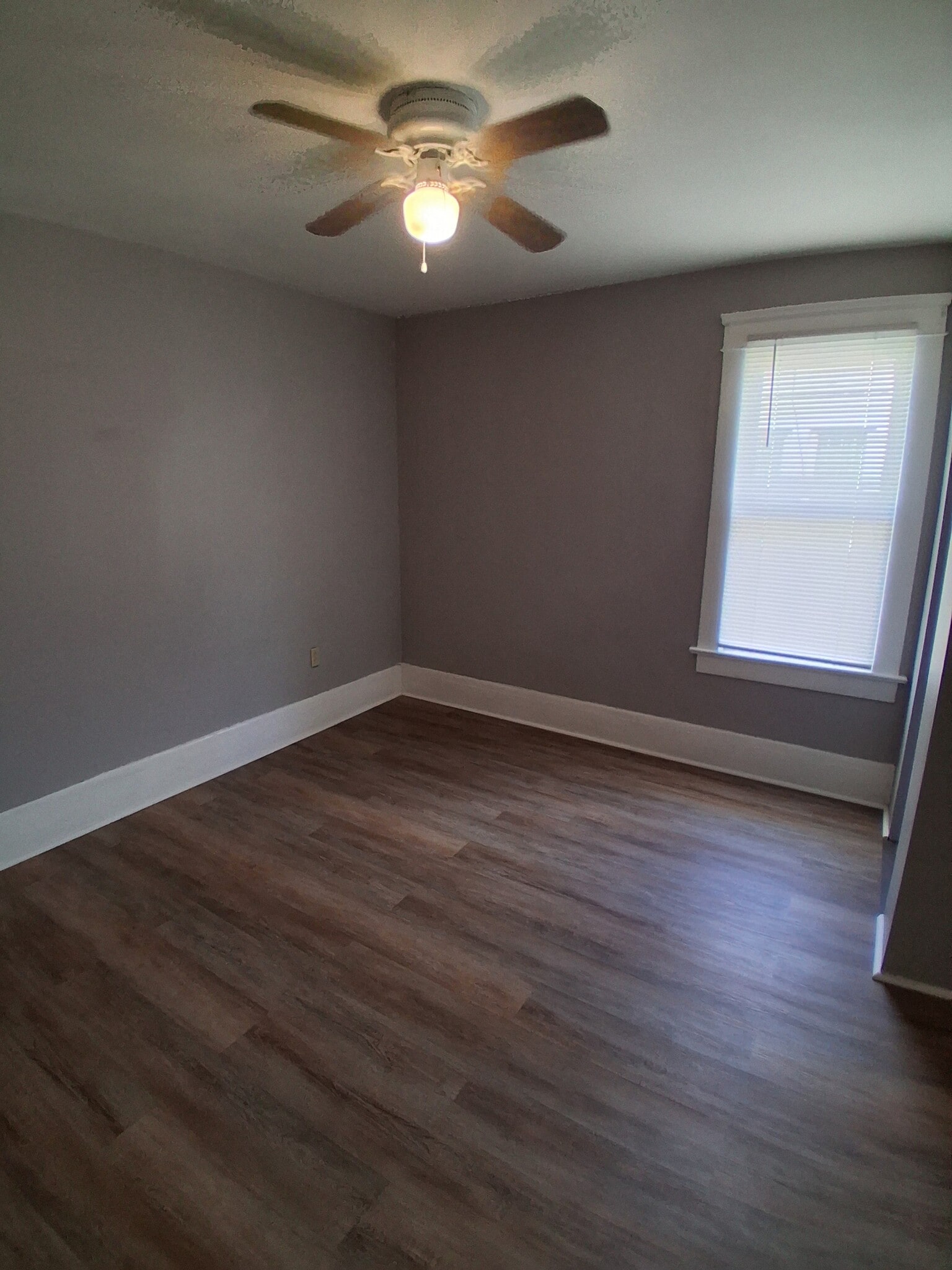 Bedroom 1, Level 2 - 245 E Ford Ave