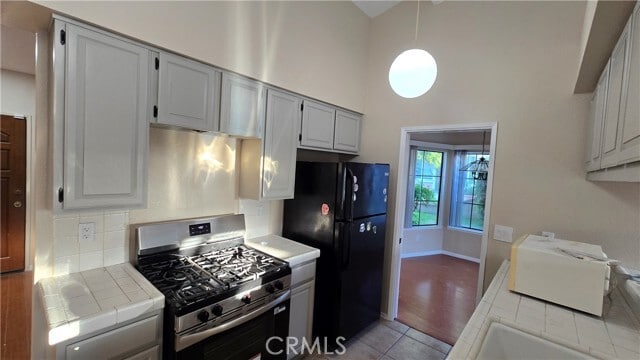 Building Photo - 1309 Cascade Ave