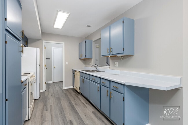 Building Photo - 2691 Stanton Ct