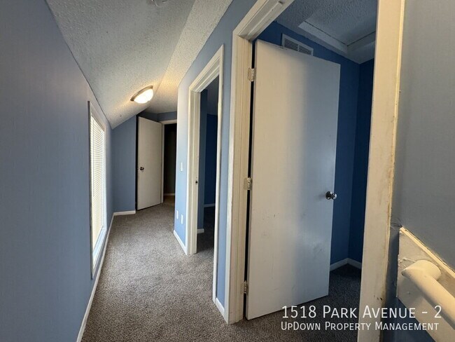 Building Photo - 1518 Park Ave