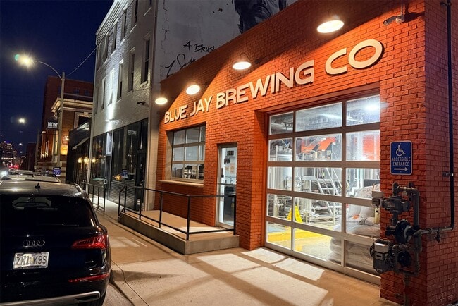 Building Photo - 2647 Locust St