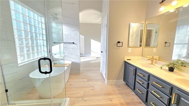 Building Photo - 1948 Kachina Mountain Dr