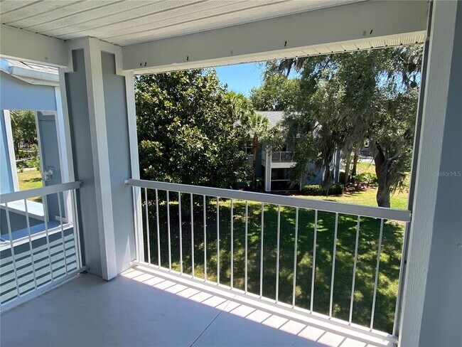 Building Photo - 711 Sugar Bay Way