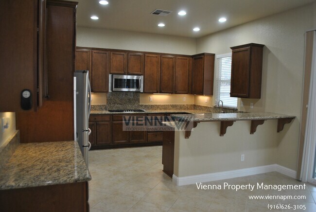 Building Photo - 2101 Harpford Dr